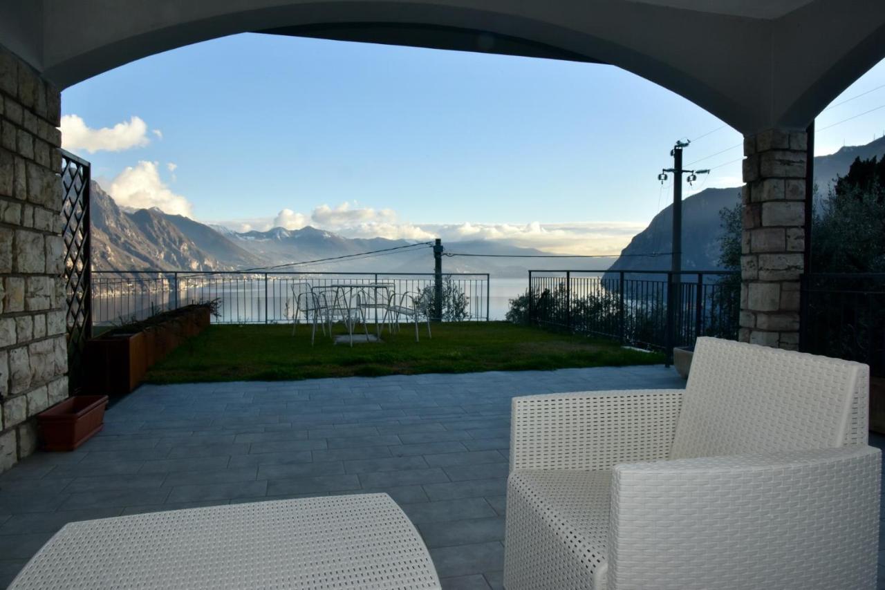 Casa Sissi Lägenhet Riva di Solto Exteriör bild